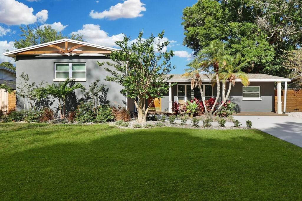 Palm Tree Paradise Tampa Pool Home Bagian luar foto