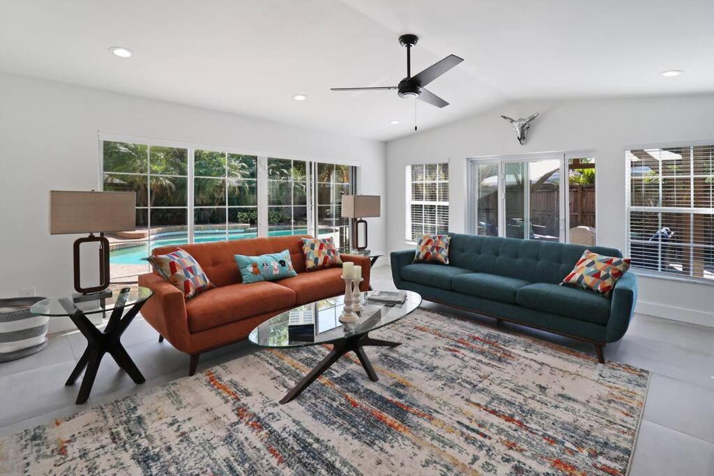 Palm Tree Paradise Tampa Pool Home Bagian luar foto